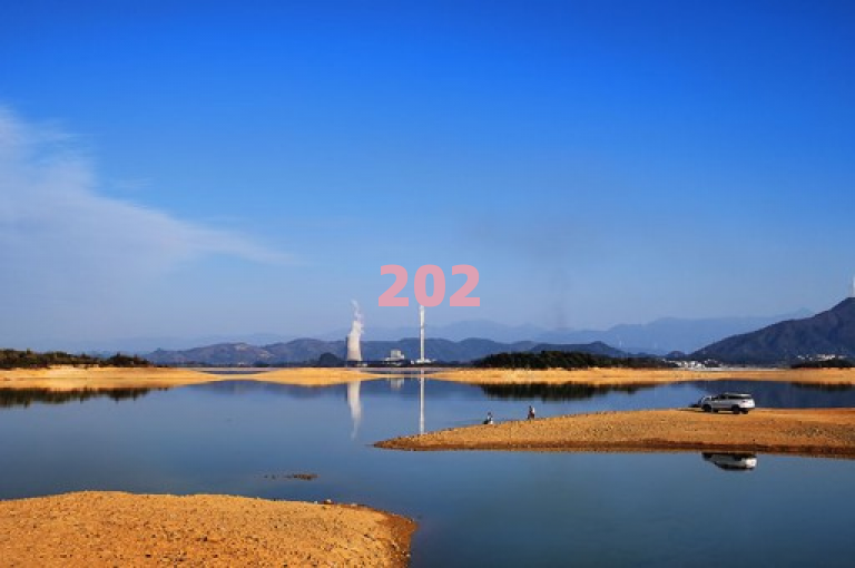 2025年必学，qq空间八万个访客算较多。